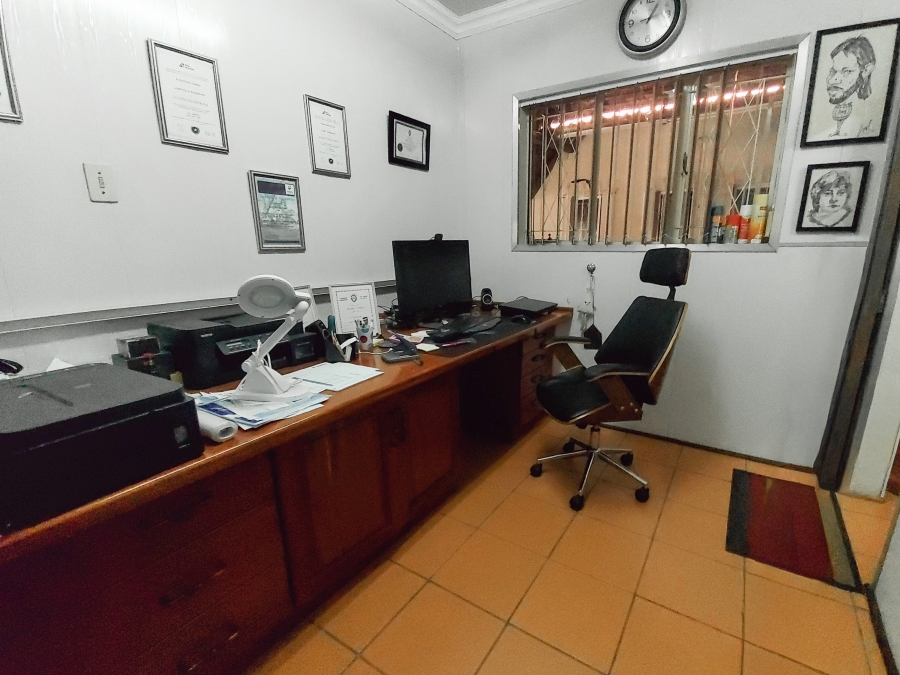3 Bedroom Property for Sale in Vaalpark Free State